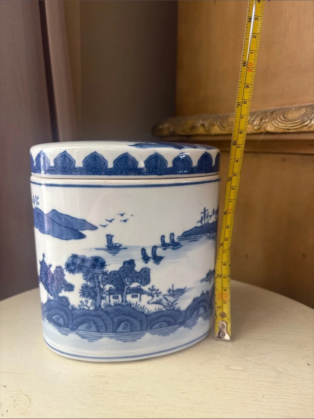 Vintage Bombay Blue White Oval Trinket Box with Asian Pattern and Lid - Picture 2 of 5